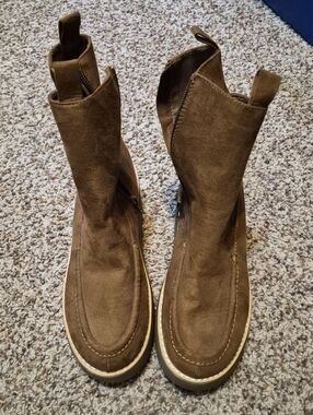 Lu Charlie Brown Suede Mid-Calf Zip Boots Size 8 1/2
